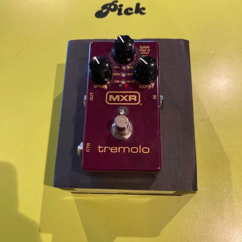 MXR M305 Tremolo