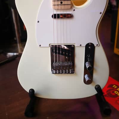 Squier Affinity - Olimpyc White image 2