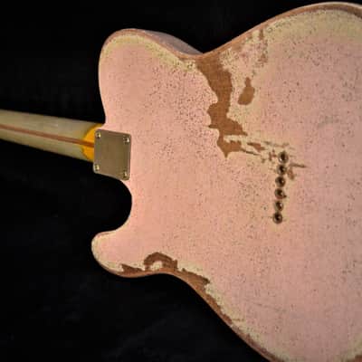 Fender American Telecaster Heavy Relic Nitro Shell Pink w/ Maple Neck image 7