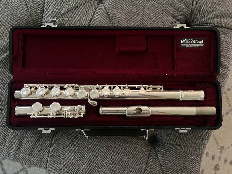 Jupiter JFL507S Plateau Student Flute with Offset G
