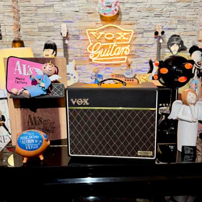 Vox AC10 HW R 1x12”  Hand Wire Combo Reverb image 5