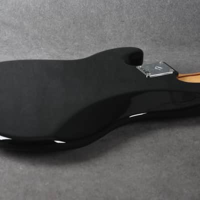 Fender Player P Bass - Black - 2nd Hand image 19