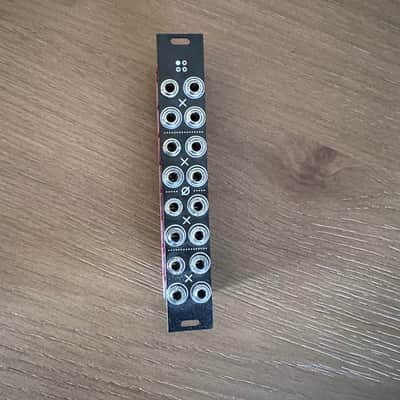 Antumbra MULT active Buffered Multiple (buff mult) Cascading Mult, 1x 1->12, 2x 2->6, etc..Eurorack image 1