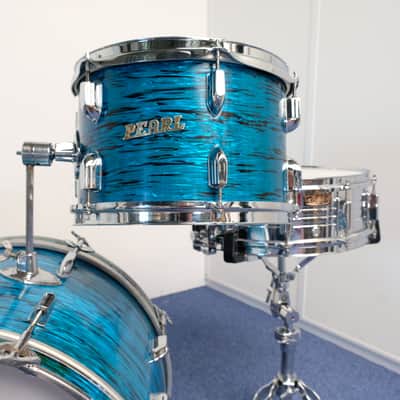Pearl Challenger outfit drumset 20" - 12" - 14" Blue Oyster Pearl finish from 1971/72 image 5