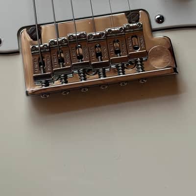 Fender American Standard Stratocaster with Maple Fretboard 2008 Olympic White image 8