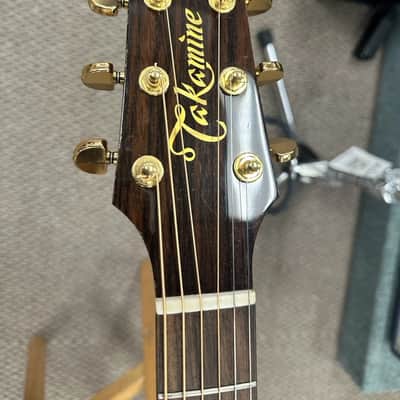 2012 Takamine P5J Pro Series Acoustic/Electric Guitar w/ Case - Natural image 4