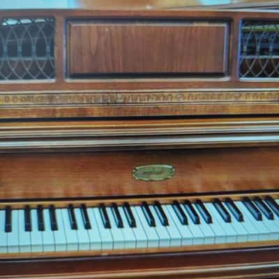 Lowrey Piano with grand lid 70s - Walnut image 2