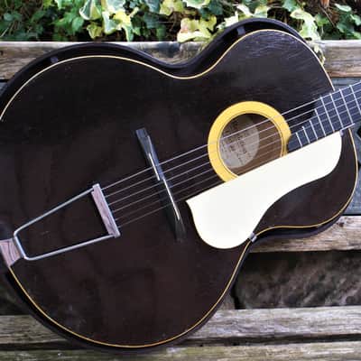 Rare & Collectable Emile Grimshaw Revelation (Banjo) Guitar (1930s) image 9