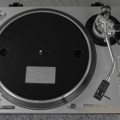 Technics SL-1200MK2-A Silver Direct Drive DJ Turntable in Good condition image 7