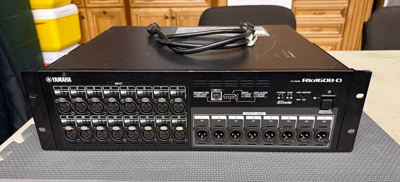 Yamaha Rio1608-D 16 Channel I/O Rack 2012 - Present - Black image 1