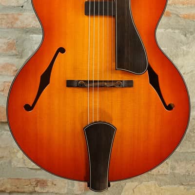 BOURGEOIS LC4 Limited Edition Acoustic Archtop - 2002 - n.3 di 12 pezzi al mondo - Violin Burst image 3