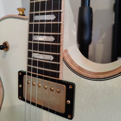 Knaggs Kenai T - Creme Relic image 14