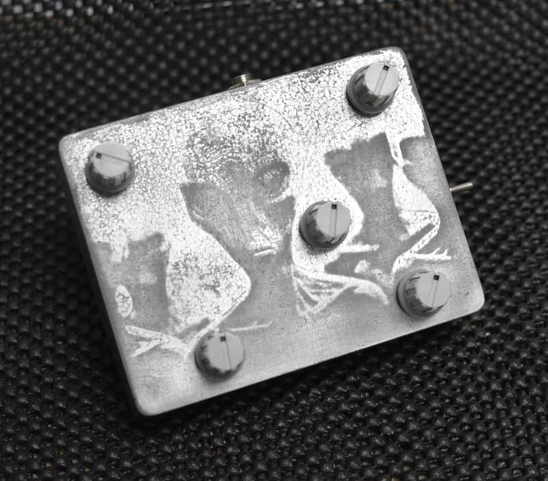 Frankenmusik Alien Drone Synth 2026 - Etched Aluminum image 1