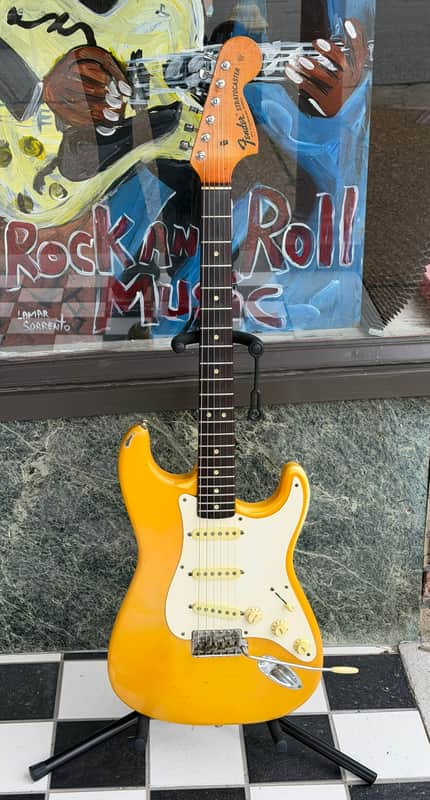 Fender Stratocaster 1968 - Banana Cream