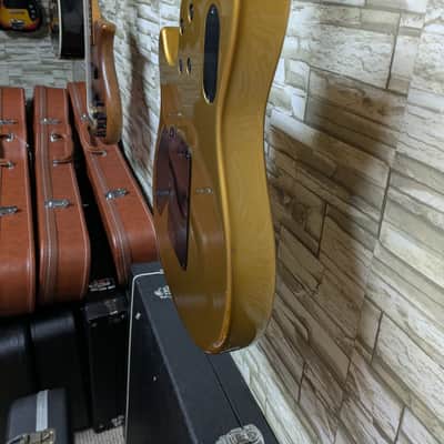 Original USA Peavey EVH Wolfgang Special Goldtop D Tuna Hard-Shell Case image 20