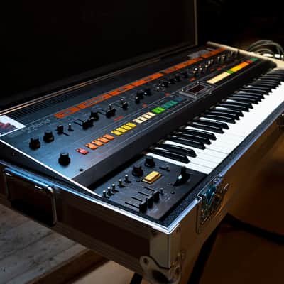 Roland Jupiter-8 From Mountain Studios Switzerland !! image 4
