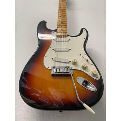 Fender USA Stratocaster 1989 in 3 Tone Sunburst with Fender Lace Sensor Pickups and Hardcase Pre-Owned image 11