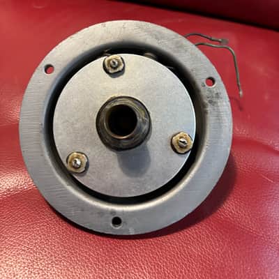 Jensen V21 Leslie Horn Driver image 4