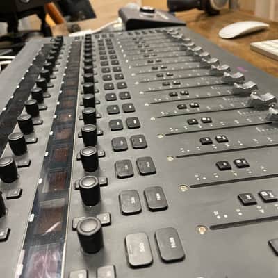 Avid S3 16-Fader Pro Tools Control Surface 2010s - Black image 2