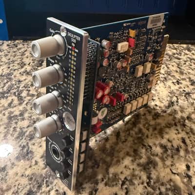 Elysia skulpter 500 Discrete 500 Series Class-A Mic Preamp Module 2010s - Blue image 2