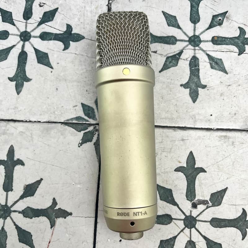 RODE NT1-A Large Diaphragm Cardioid Condenser Microphone image 1
