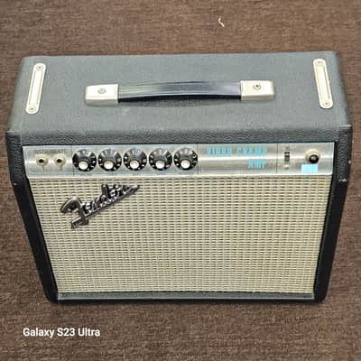 Fender Vibro Champ Silverface Vintage image 1