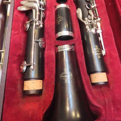 BUFFET E11 CLARINET-BEAUTIFUL FRESH PRO OVERHAUL BY BUFFET DEALER + 1 yr WTY image 4