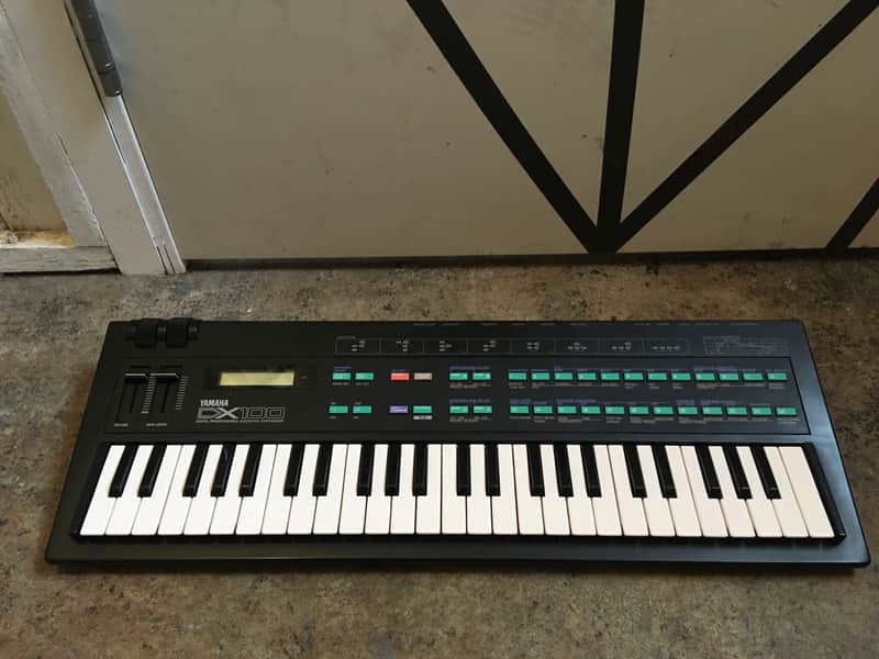 Yamaha DX100 Programmable Algorithm Synthesizer | Reverb