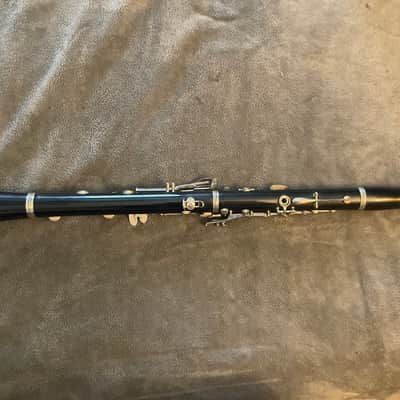 Buffet Crampon E12 Intermediate Bb Clarinet 2010s - Black image 4
