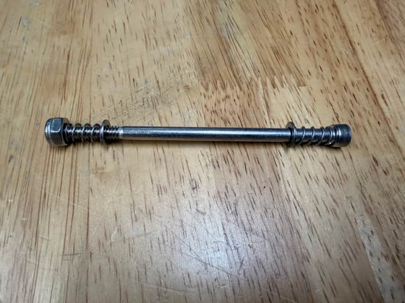 Yamaha Timpani Third Wheel Bolt W6541000 *Bolt Assembly Only* image 1