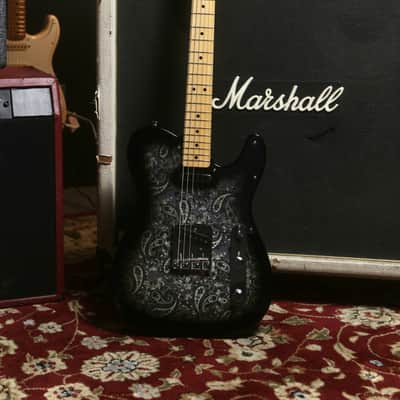 Limited Edition Fender Telecaster Paisley, JAPAN 2025 - Black Paisley Burst image 9