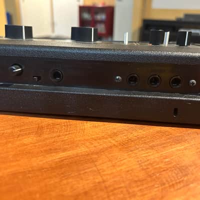 Korg MicroKORG XL 37-Key Synthesizer/Vocoder 2010s - Black image 3
