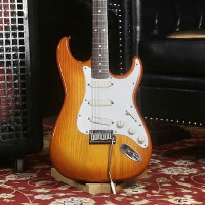 β94 Fender | Strat | STR-93LS | Lace Sensors | Light Amber Burst | Japan π―π΅ image 2