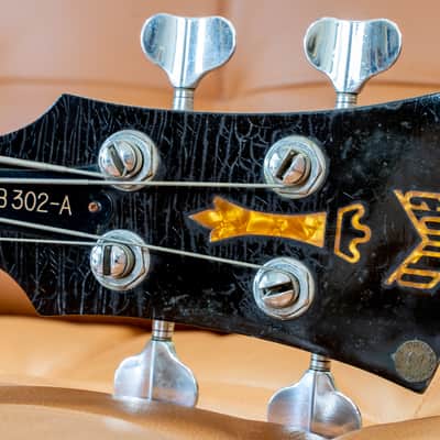 Guild B-302A 4 String Bass 1978 image 8