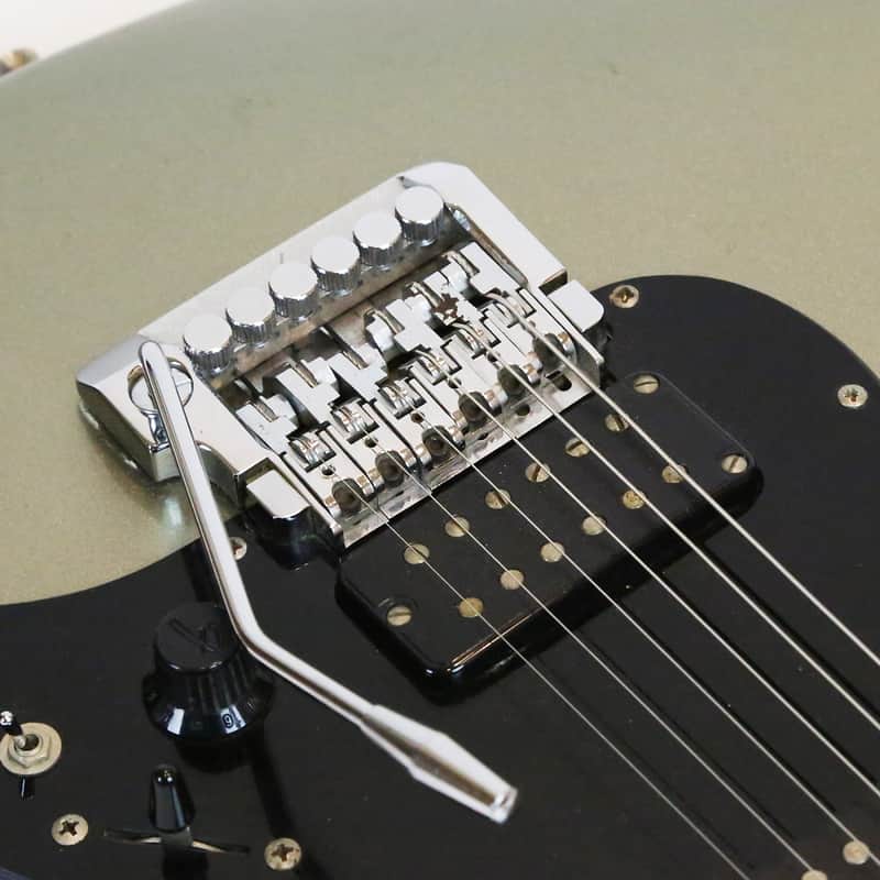Fender Contemporary Series Stratocaster Deluxe HH 1985 - 1987 image 5