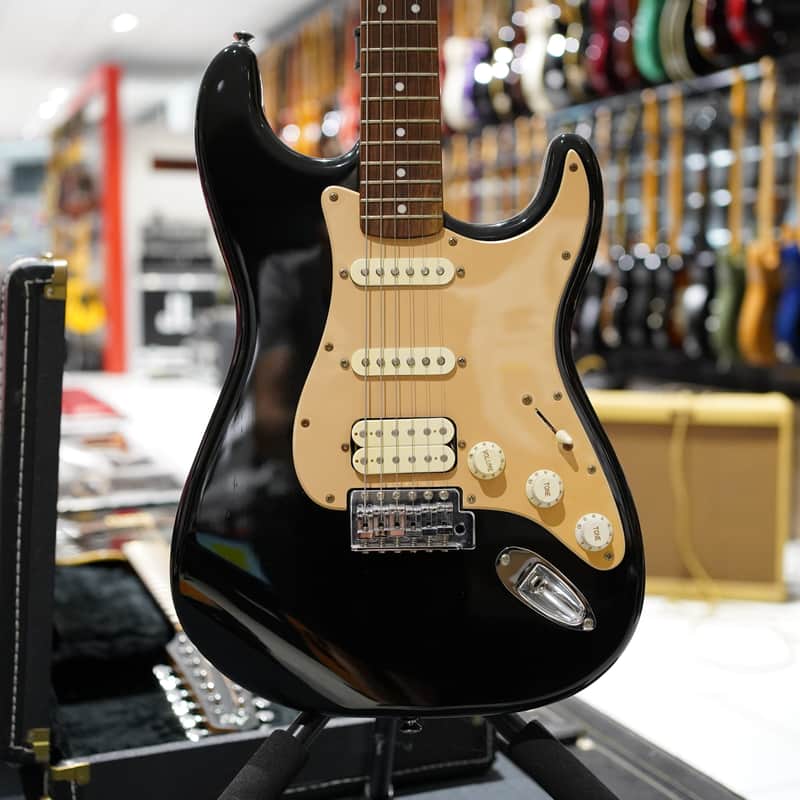 2009 Squier Affinity Strat HSS Black
