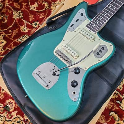 *NEW IN BOX* 2026 Fender Japan FSR Traditional 60s Jaguar Sherwood Green Metallic with Matching Headstock, Alder Body, MIJ JD26 image 2
