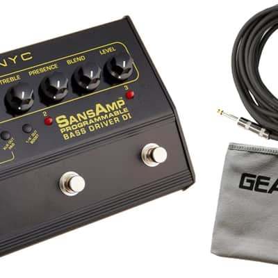 Tech 21 SansAmp Programmable Bass Driver DI Pedal Bundle w/Cable and Cloth image 1