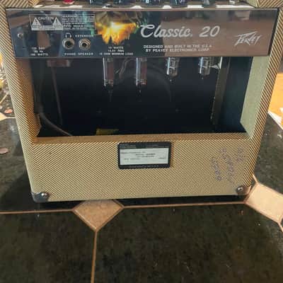 Peavey Classic 20 15-Watt 1x10" Guitar Combo 1990s - Tweed image 2