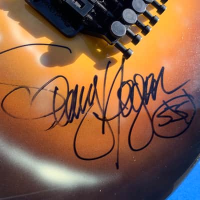 Eddie Van Halen EVH Signed Kramer image 16