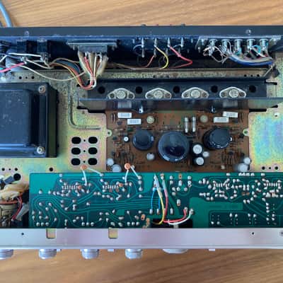 Sansui AU-4400 1970s rare integrated amplifier image 3