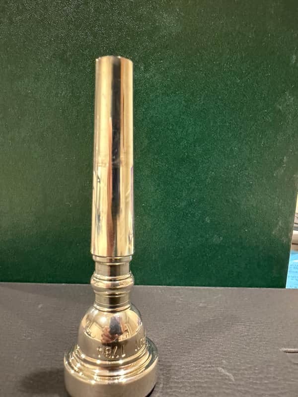 Yamaha 17B4 trumpet mouthpiece