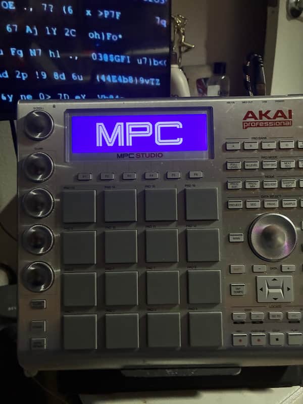 Native Instruments Maschine Mikro MKIII 2017 - Black image 1