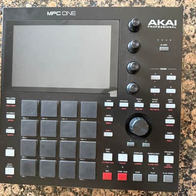 Akai MPC One Standalone MIDI Sequencer 2020 - Present - Black image 9