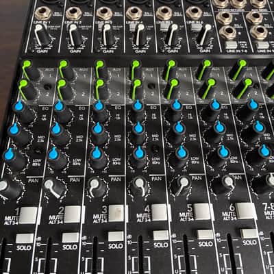 Mackie 1402VLZ4 14-Channel Mic / Line Mixer 2014 - Present - Black image 2