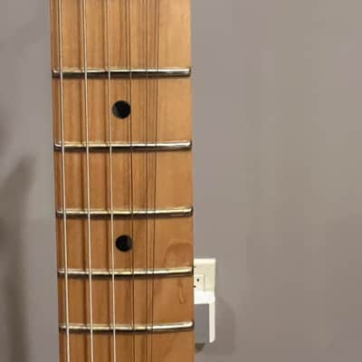 Fender American Standard Stratocaster with Maple Fretboard, Tremolo, 1995 - Black image 7