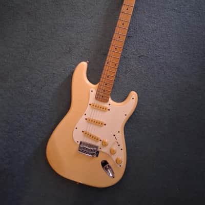 1994 Squier Stratocaster Bullet Series Vintage "Natural Cream Patina" image 19
