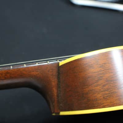 A Vintage Martin Style 2 Ukulele in it's Original Case & Like New Condition # 9 U image 10