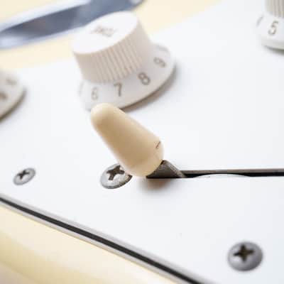 Fender Classic '70s Stratocaster MIJ 2015 Vintage White Made in Japan Reissue w/ Bag image 8