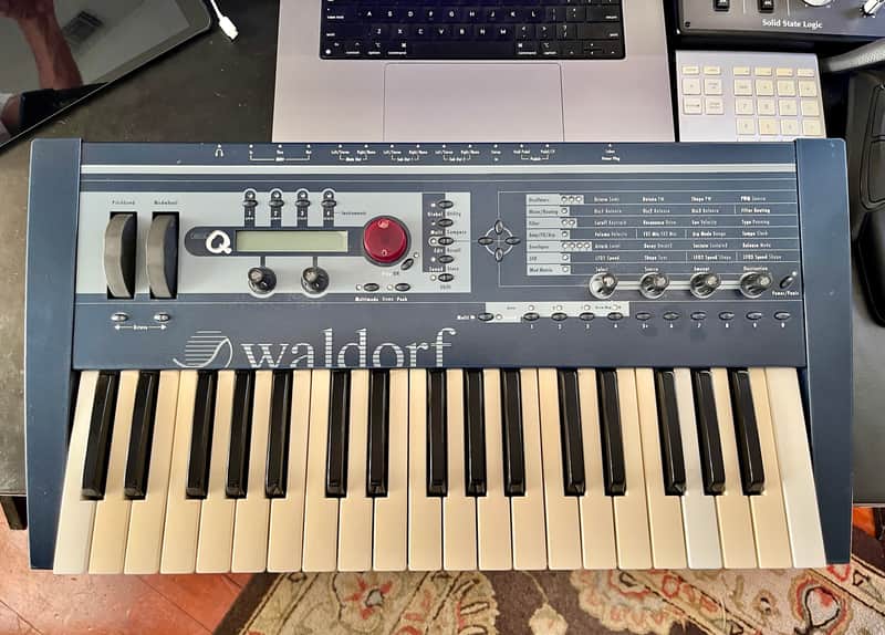 Waldorf Micro Q 37-Key Synthesizer 1999 - 2011 - Blue image 1